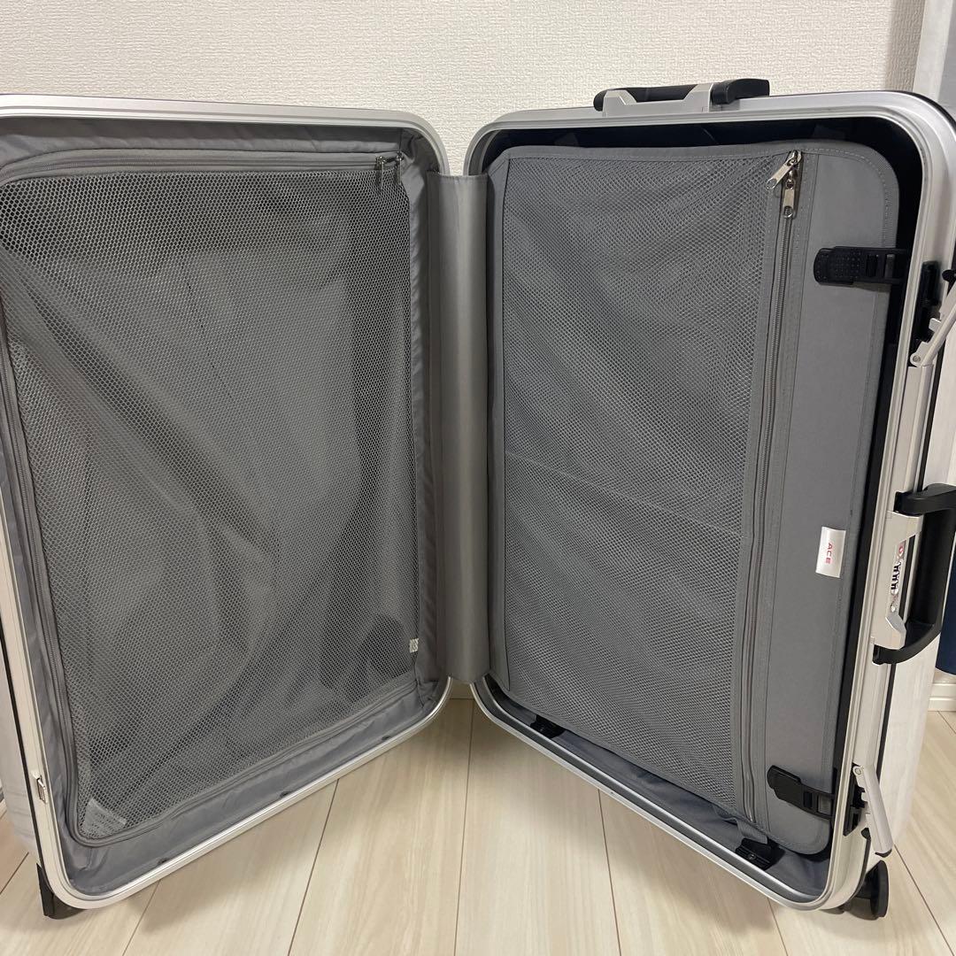 ACE　ボルケーノ　91リットル　4輪