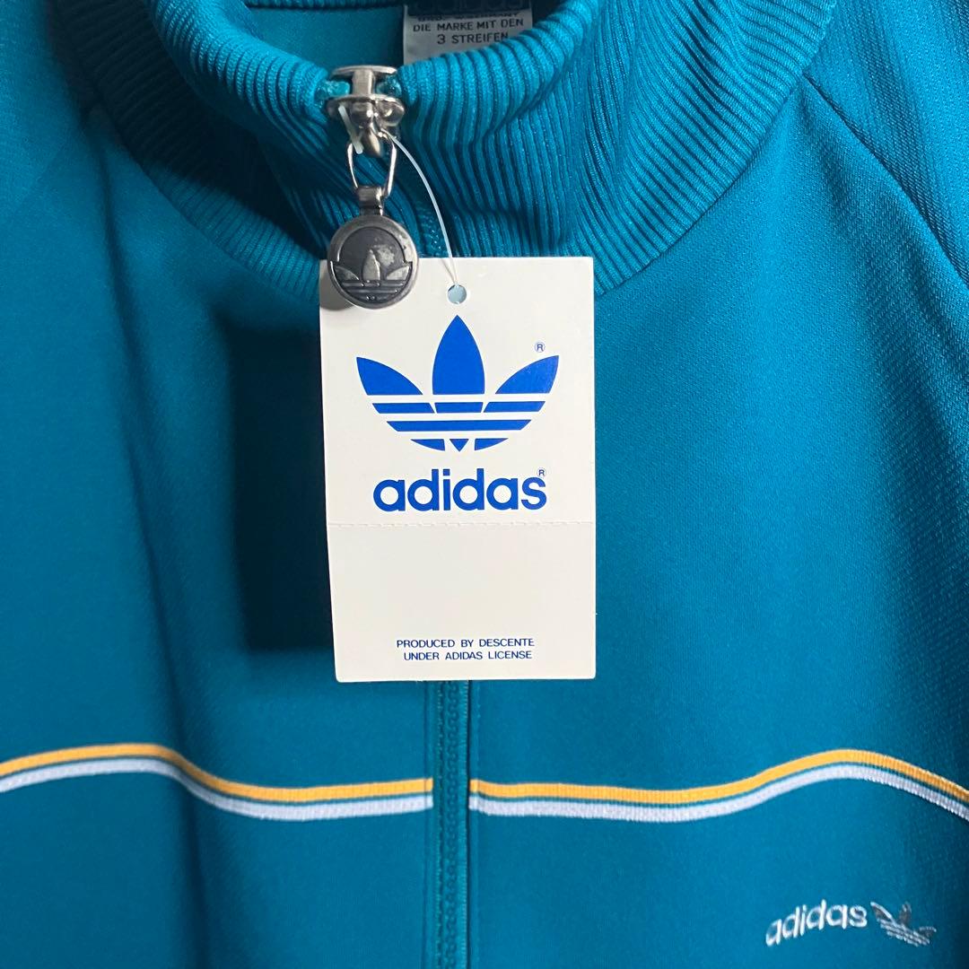 ひ*し様 新品【アユニD着用】70s 80s adidas 西ドイツ デサント