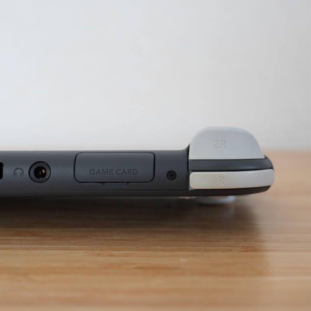 nintendo switchライト本体　グレー　スイッチ