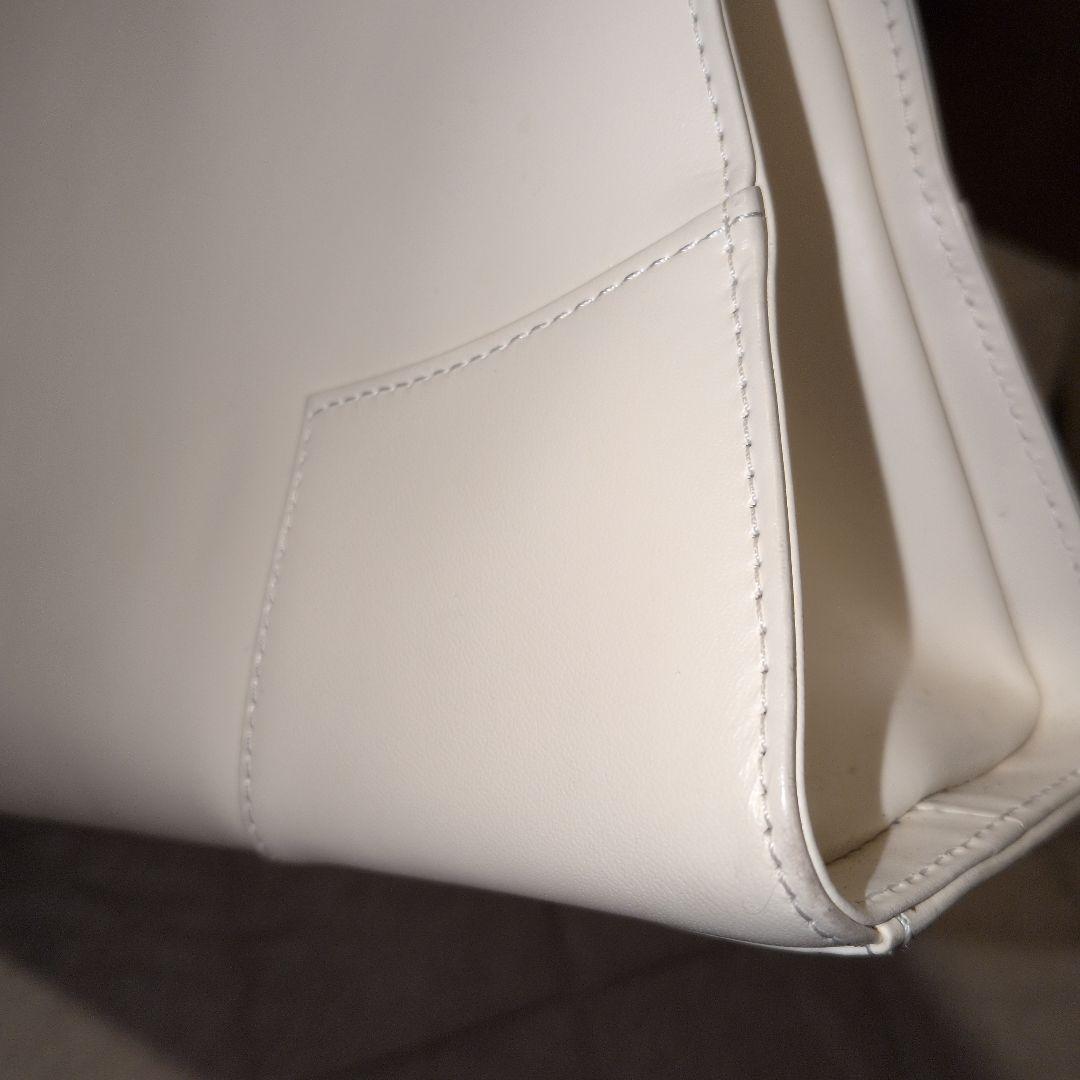 希少美品Vivian Westwood　ホワイト　 レザー　ビジネスバッグオーブ