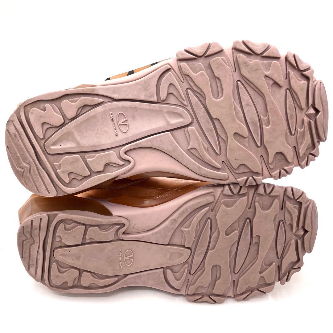 ヴァレンティノガラヴァーニ　スニーカー　24.5cm サイドロゴ メタリック