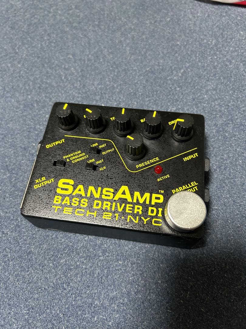 ベース Tech21 sansamp bass d di