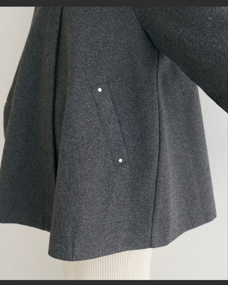 〈osono〉2wayノーカラーコート　チャコールグレー