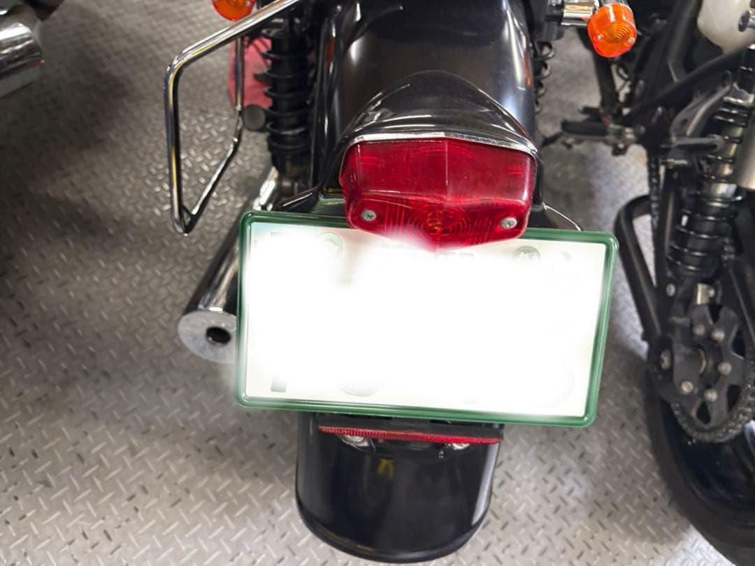 W650 W400 フェンダー 前後　ルーカステール　OSCAR オスカー