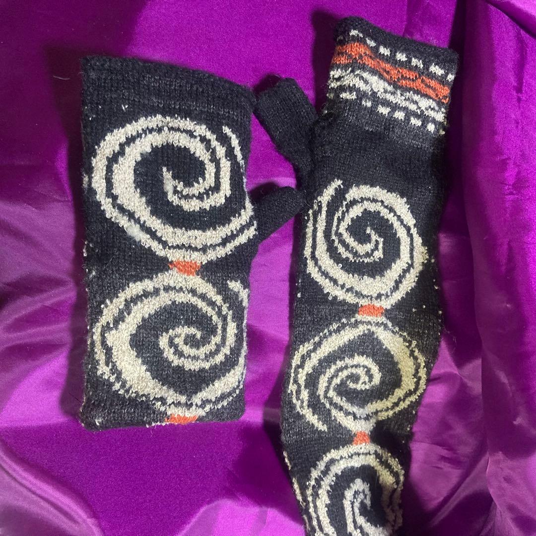 kapital 3way 手袋　アイヌ柄