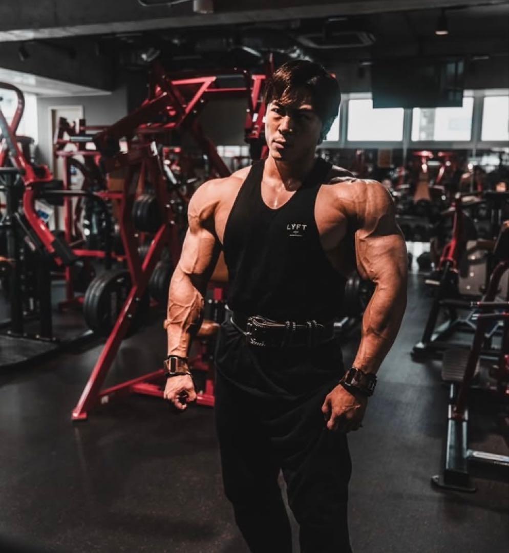 LYFT＆VEATMタンクトップ3枚セット