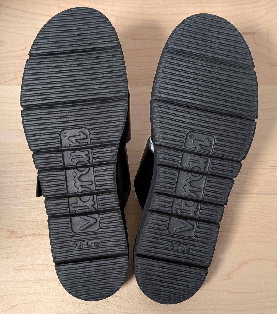 新品 foot the coacher CROSS BELT SANDALS