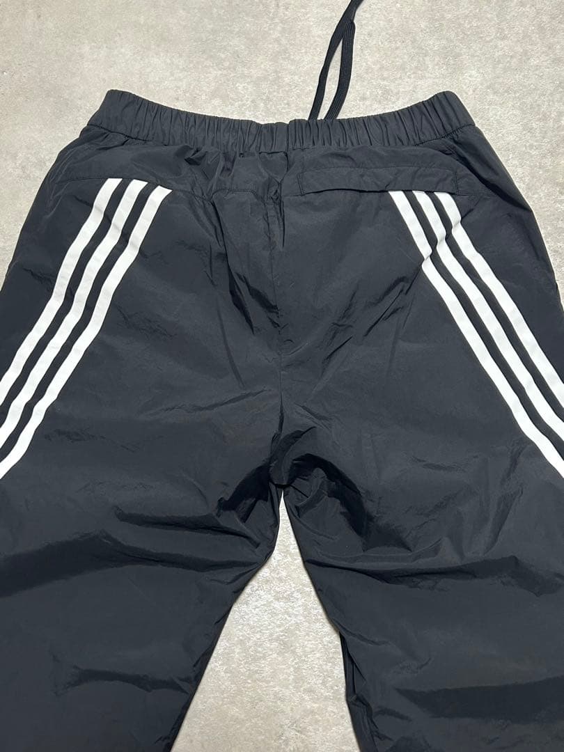 セットアップ アディダス　ウインドブレーカー　レディース　ブラック　ジャケット