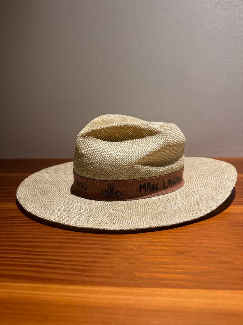 【希少品】 vivienne westwood ストローハット新品未使用タグ付き