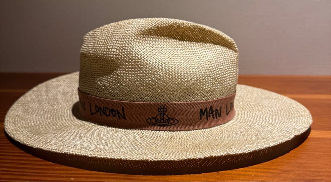 【希少品】 vivienne westwood ストローハット新品未使用タグ付き