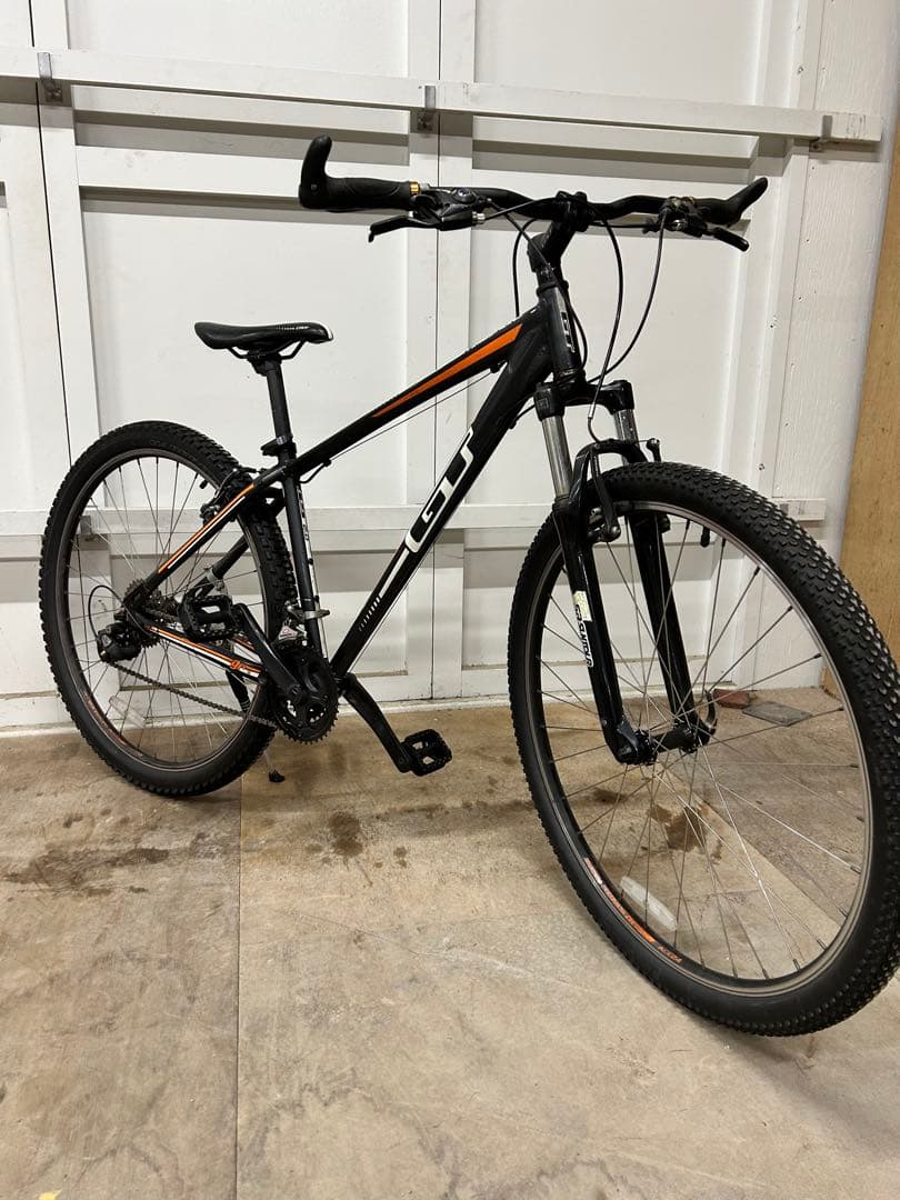 GT マウンテンバイク 24変速 29インチ ブラック/オレンジ
