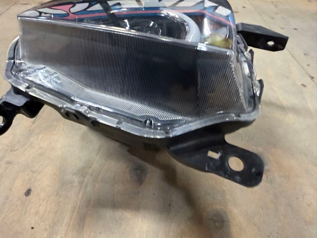 N-VAN スタイルファン純正 ヘッドライト左 点灯確認済 補修あり