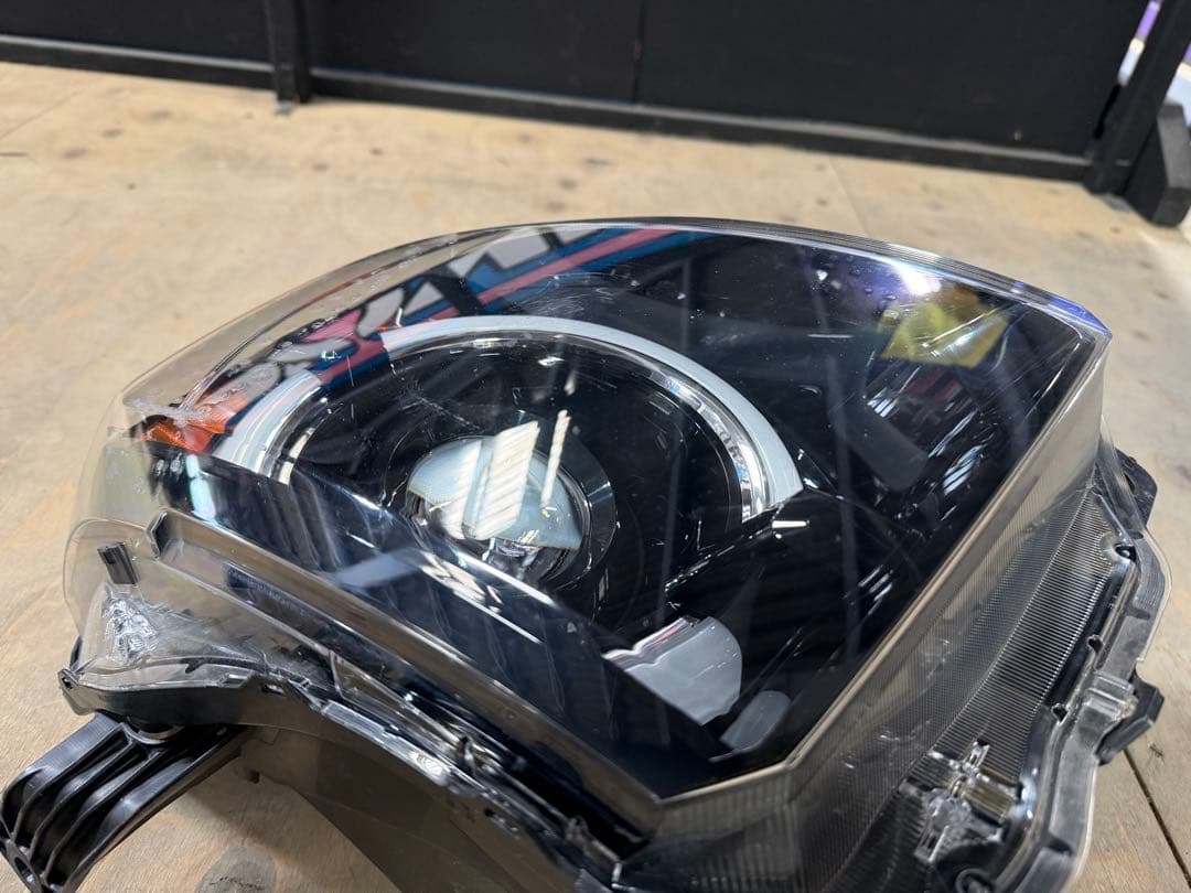 N-VAN スタイルファン純正 ヘッドライト左 点灯確認済 補修あり