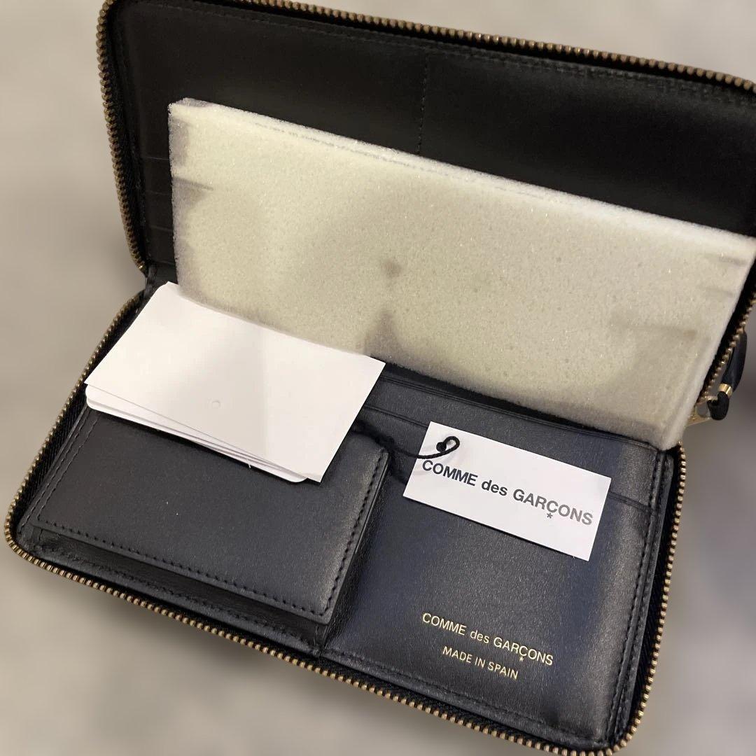 COMME des GARÇONS Huge Logo Wallet 箱付き 黒