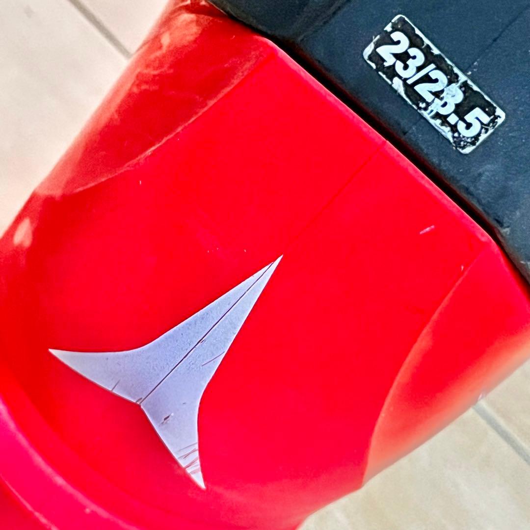 極美品 ATOMIC REDSTAR JR60 スキーブーツ　23-23.5cm