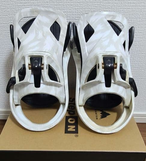 Burtoメンズ ステップオンバインディング Sサイズ ホワイト/ブラック