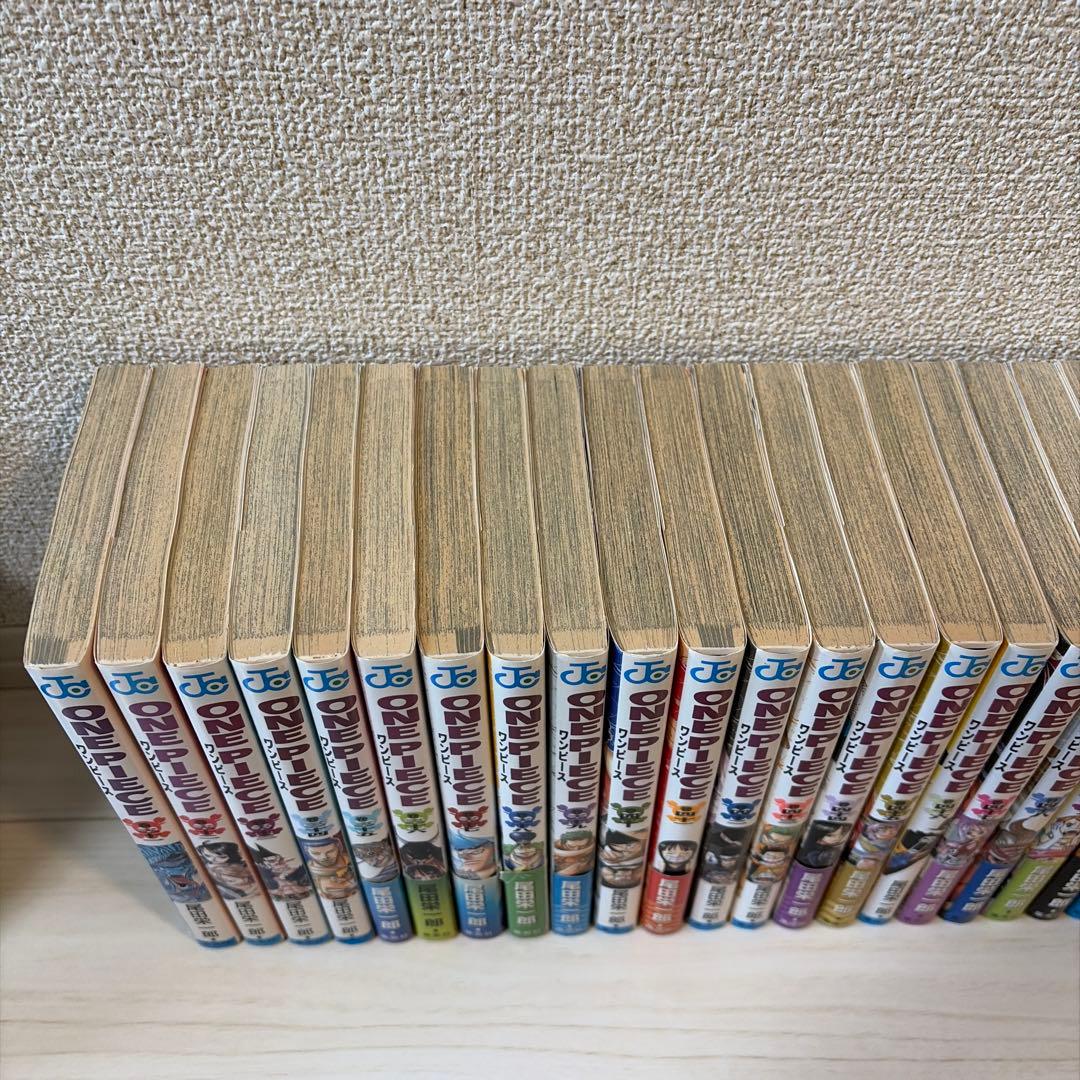 ONE PIECE 全巻セット　（1〜112巻）　関連本付　特典封入もあり