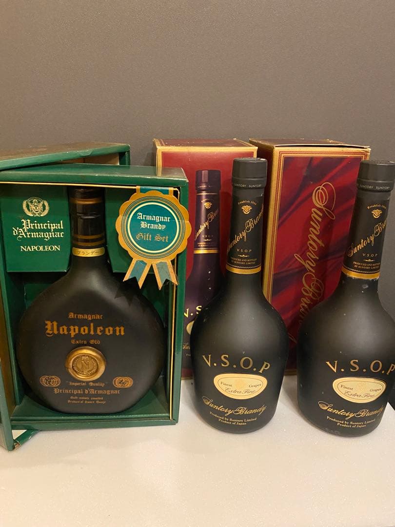 ナポレオンプリンシパル(ギフト箱入り)＆サントリーVSOP箱入り２本セット