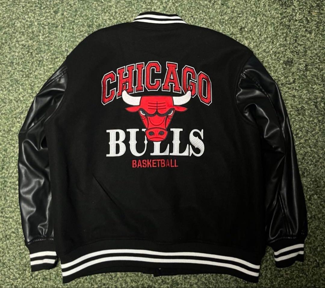 お*す様 bulls ブルズ　NBA スタジャン　ブラック　M L
