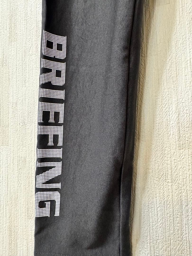 美品 BRIEFING 裏起毛レギンス チャコールグレー Mサイズ