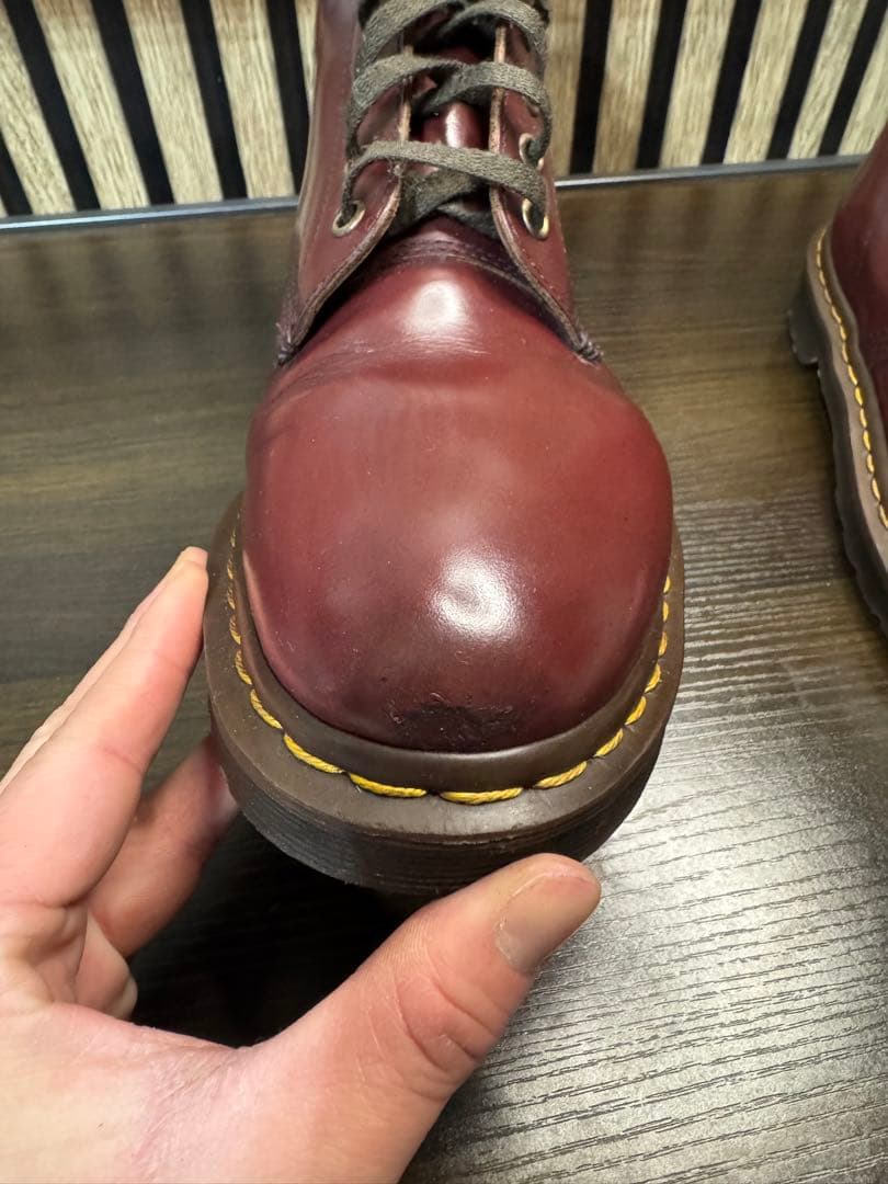 ドクターマーチン　Dr.Martens 8ホールブーツ　チェリーレッド?
