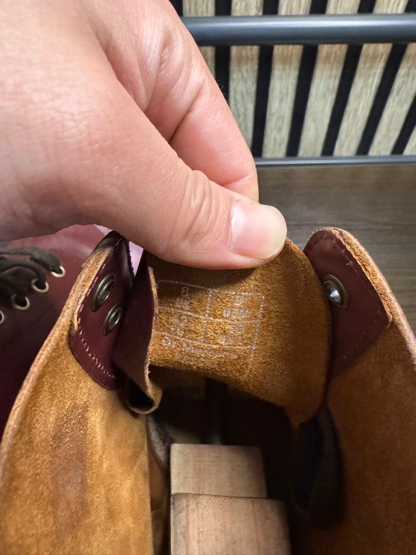 ドクターマーチン　Dr.Martens 8ホールブーツ　チェリーレッド?