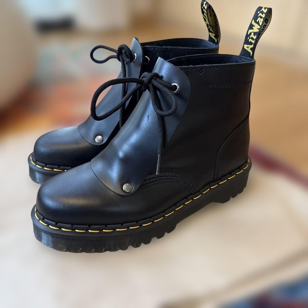 未使用　Dr.Martin 101 BEX NW 6 ホール ブーツ　UK3