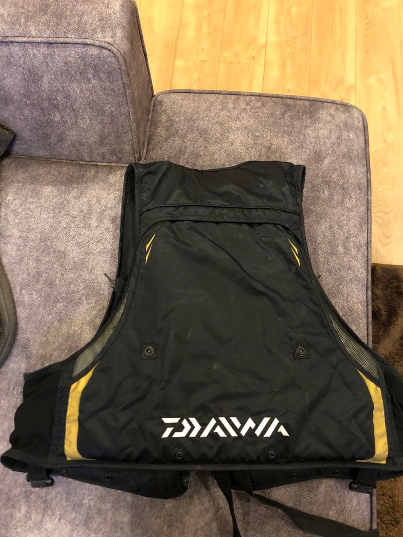 Daiwaダイワdf-3607 フローティングベスト M ブラック