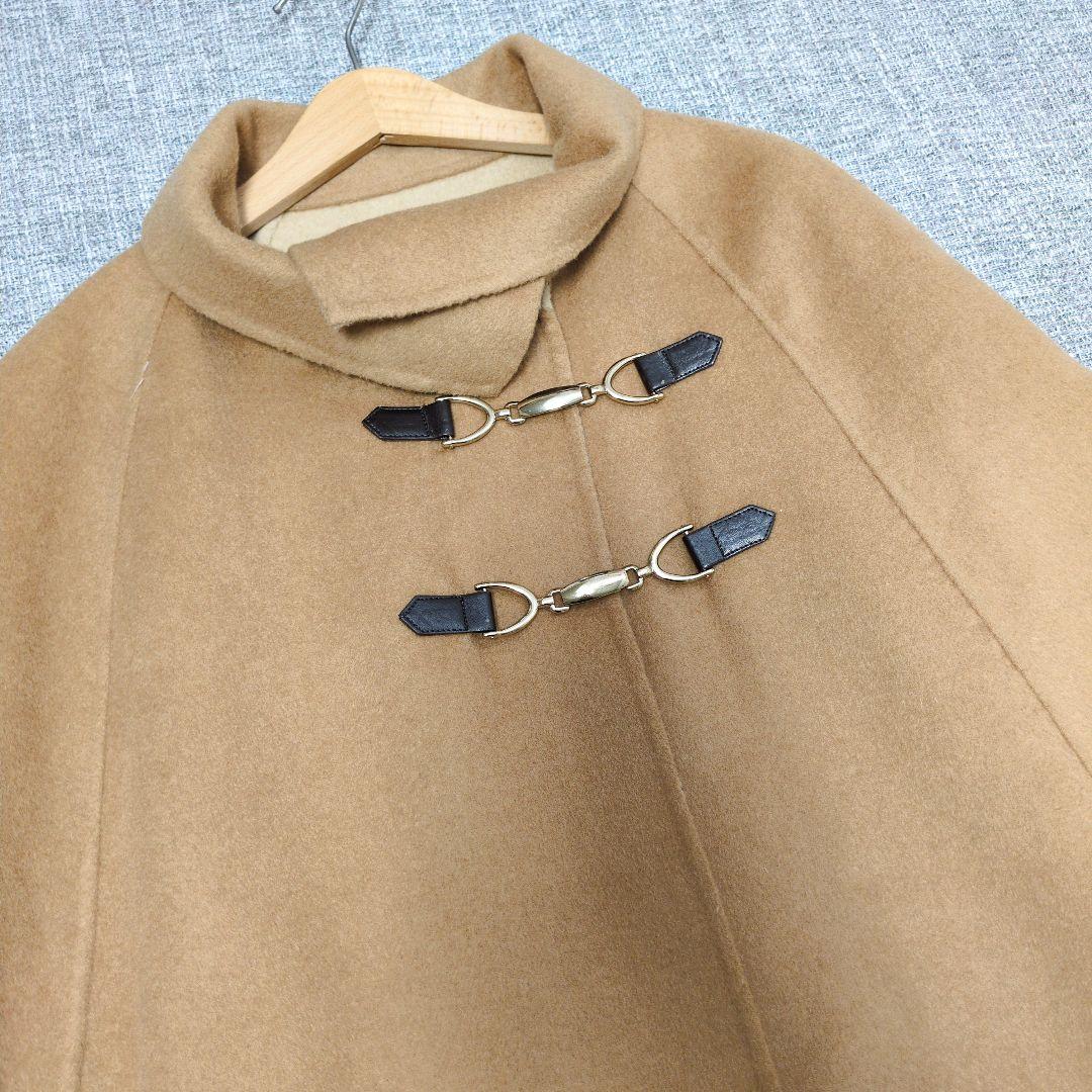 アツロウタヤマ　ウールポンチョ　ウールコート　ベージュ　着用感のない美品