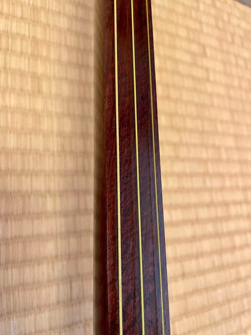 細棹三味線　紅木　金ボソ　綾杉胴　虎目　犬皮