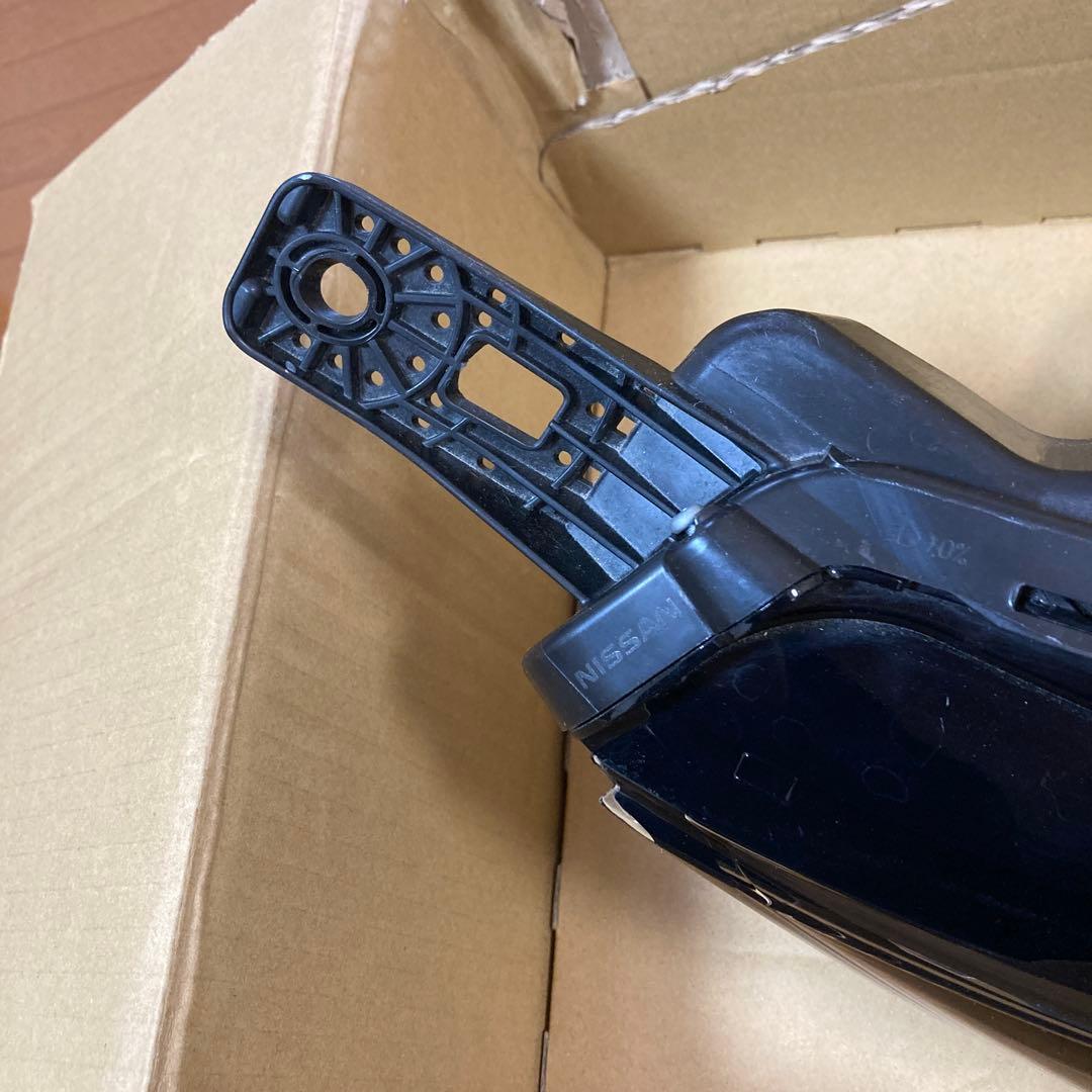 日産 E13 ノート LEDヘッドライト 右側