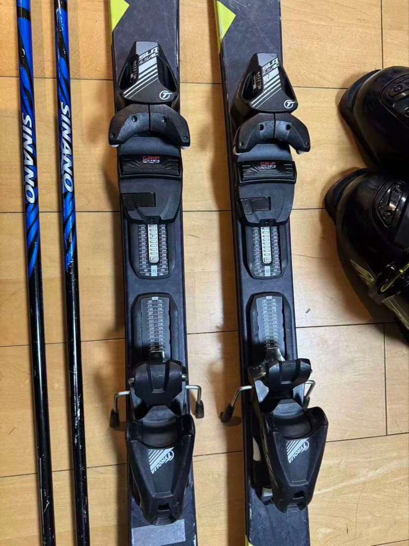 hartスキー板120 hartブーツ23.0ストック　ジュニアスキーセット