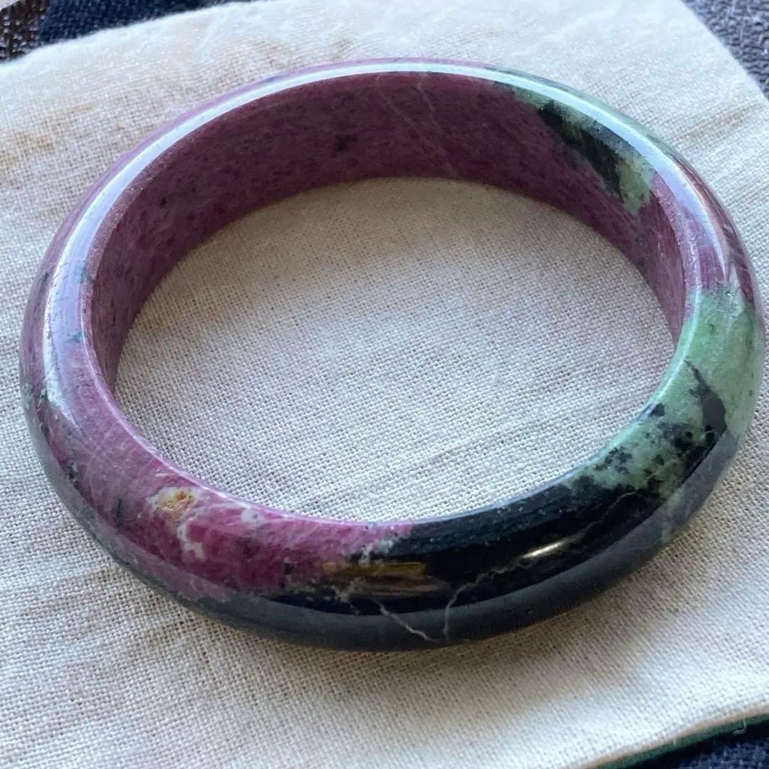 ルビー　天然石くりぬきバングル　約　内径直径57.5センチ　 くりぬき