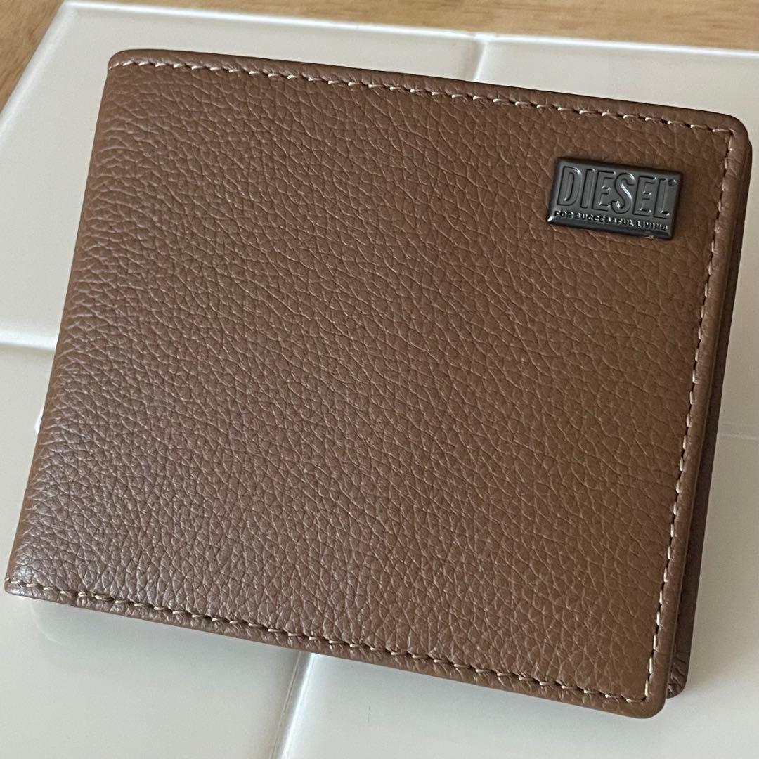 ディーゼル ロゴ レザー 本革 折り財布　ブラウン