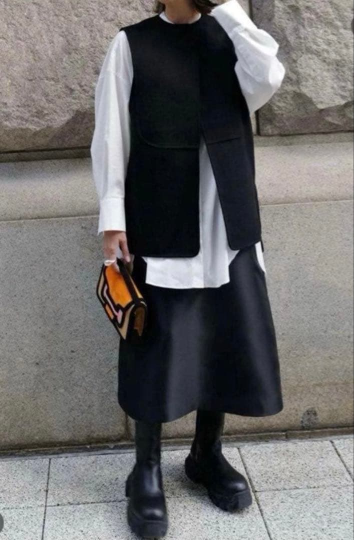 【美品】machatt リバーウールベスト ブラック