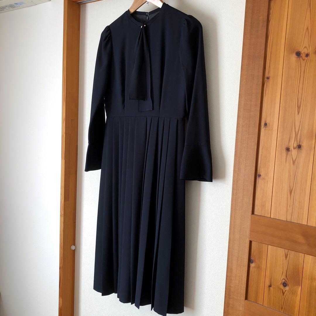 CELFORD 38 ネイビーリボン付き 長袖プリーツワンピース卒業式　結婚式