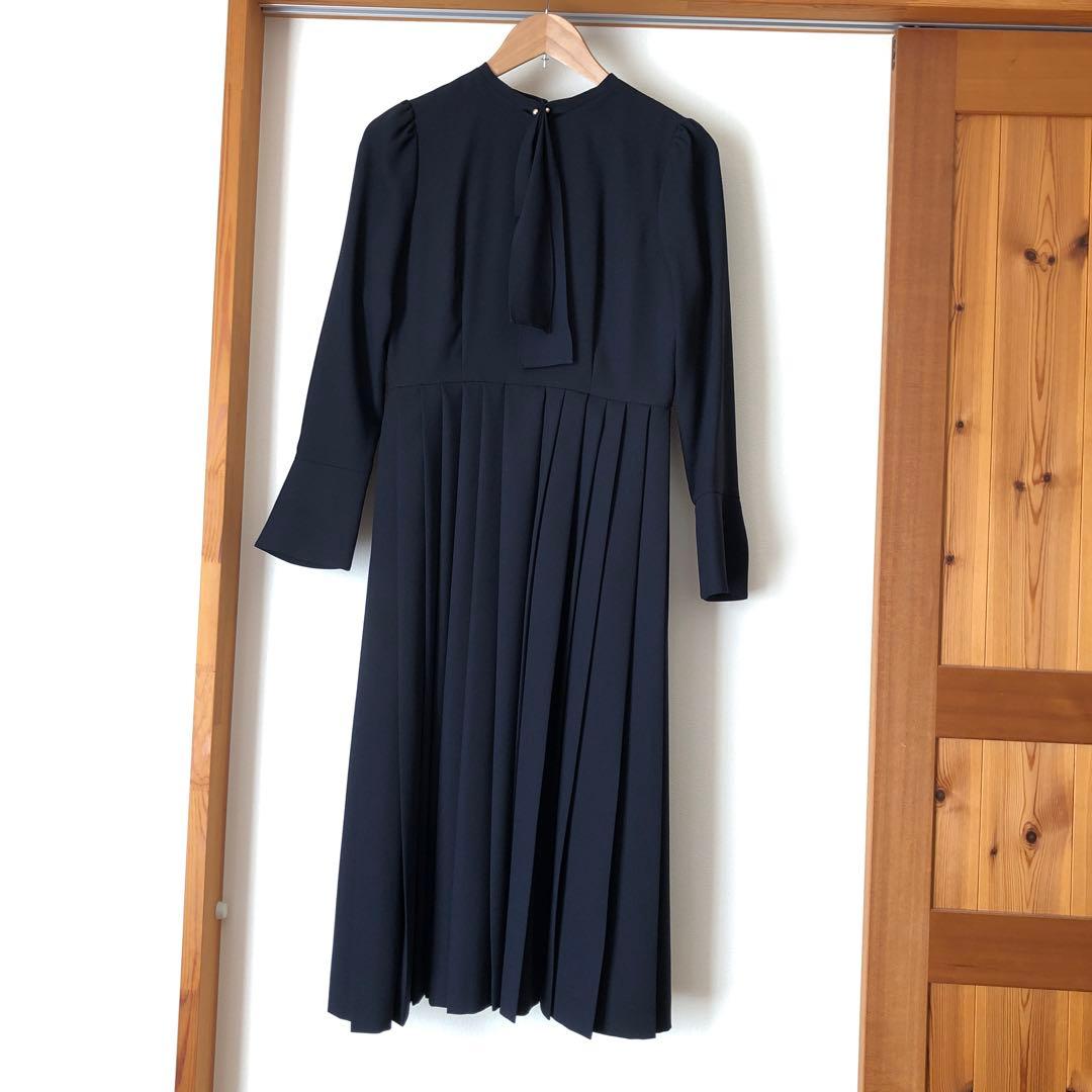 CELFORD 38 ネイビーリボン付き 長袖プリーツワンピース卒業式　結婚式