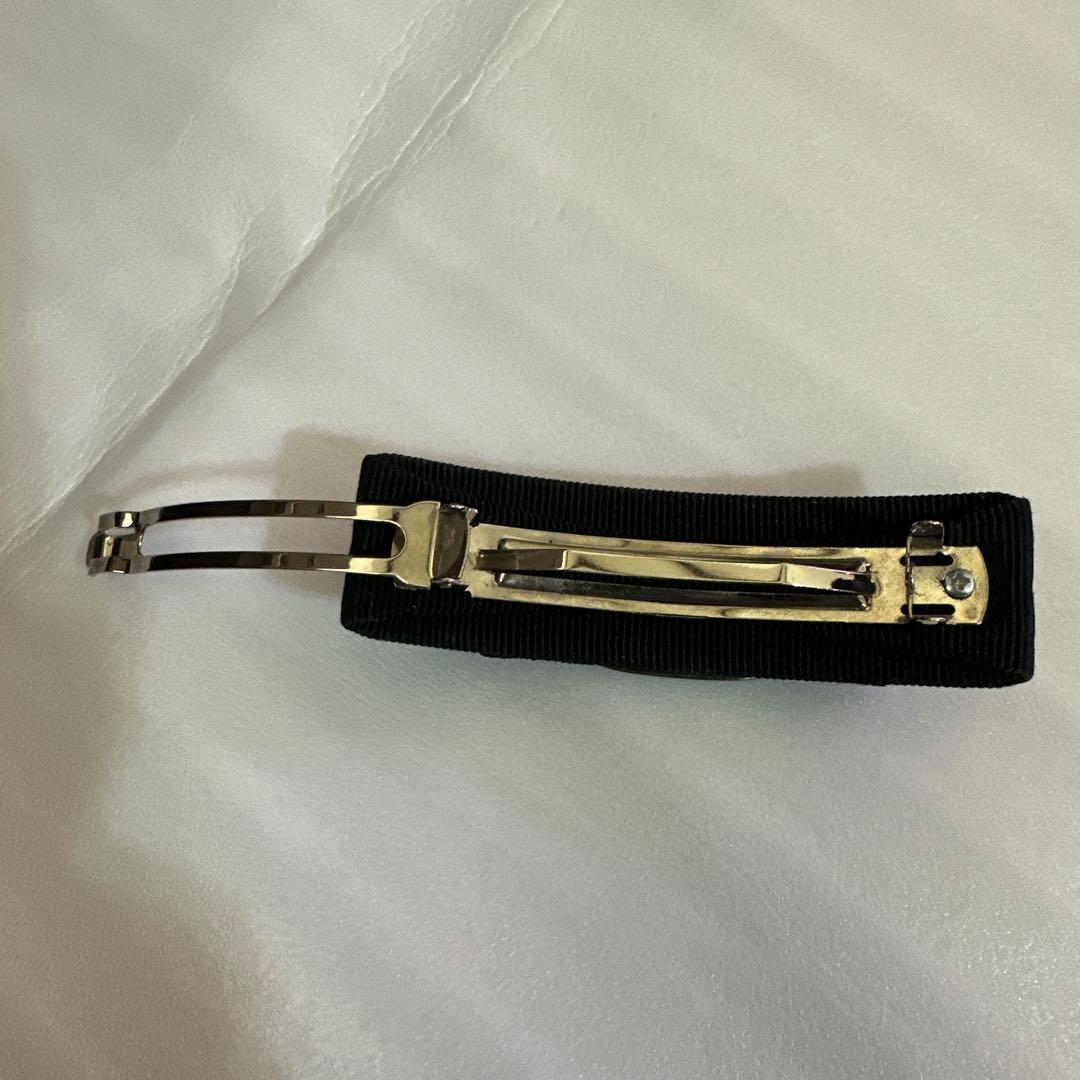 フェラガモ　バレッタ　シルバー金具