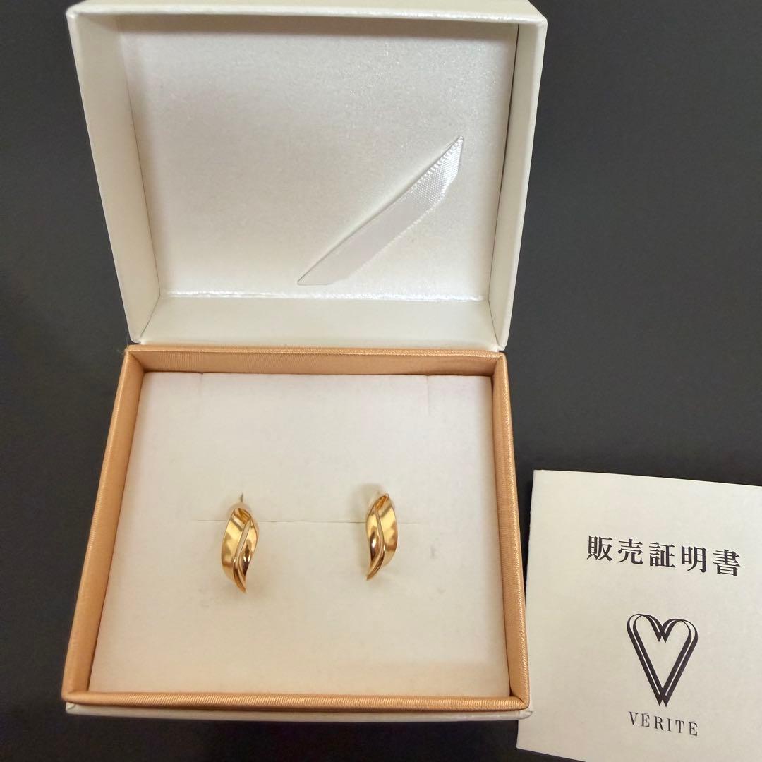 【新品未使用】K18 デザイン ピアス ゴールド VERITE