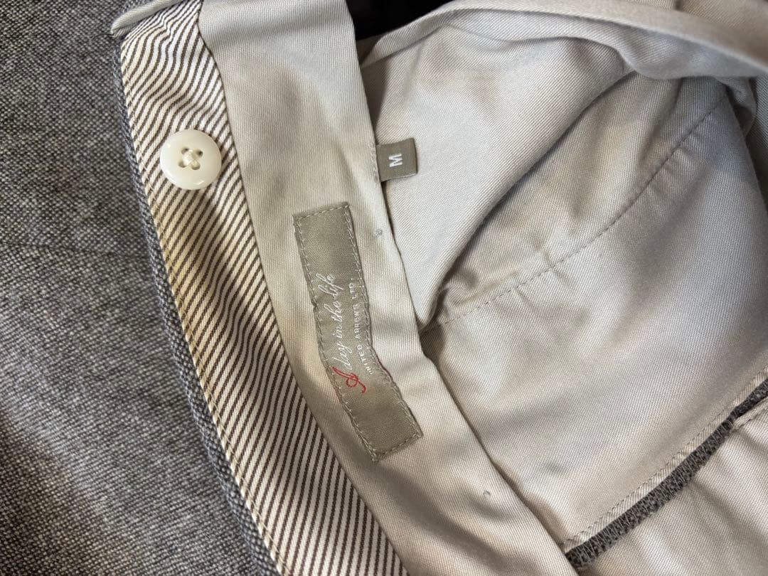 A day in the life ツイードスーツ　Mサイズ