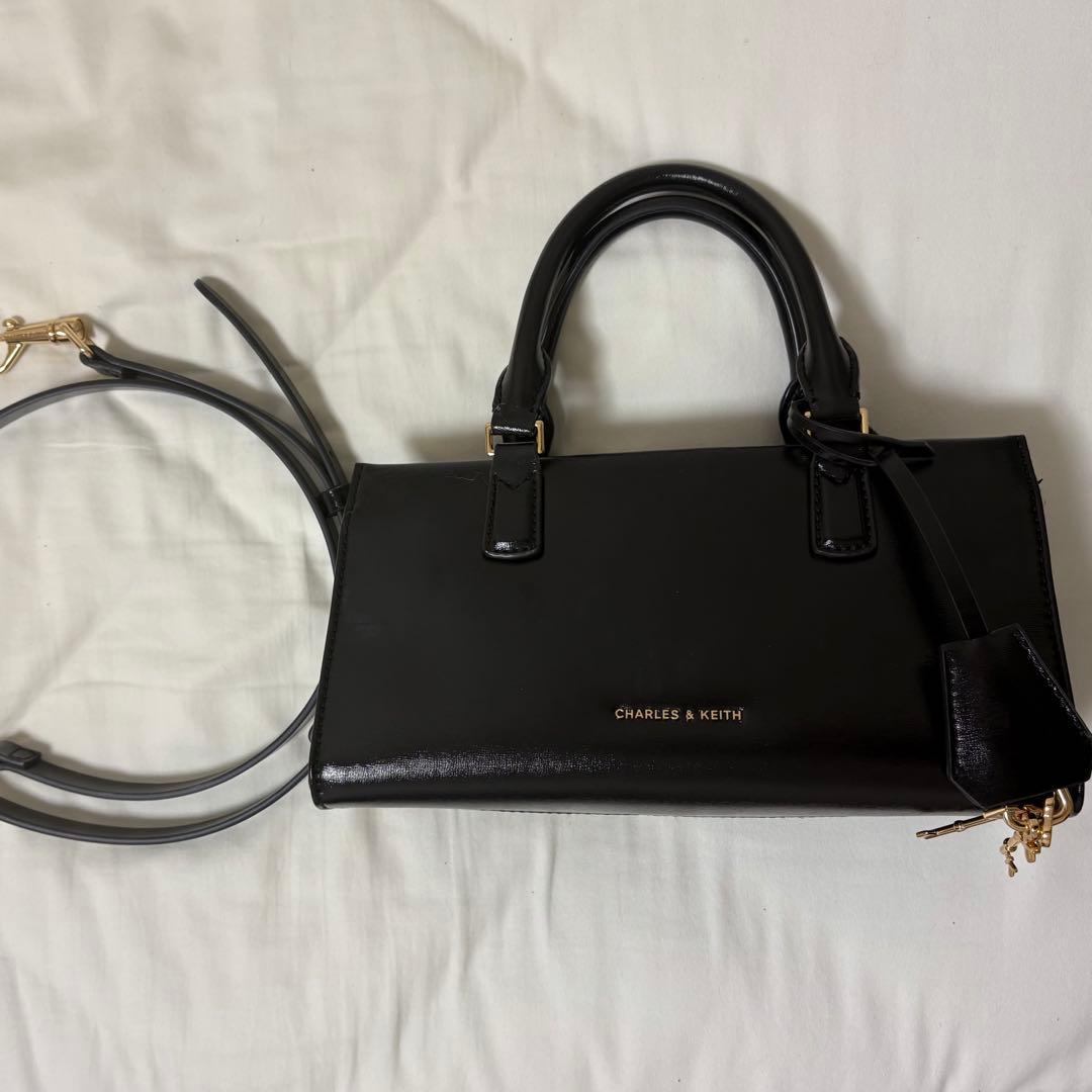CHARLES & KEITH ミニケリートートバッグ 黒