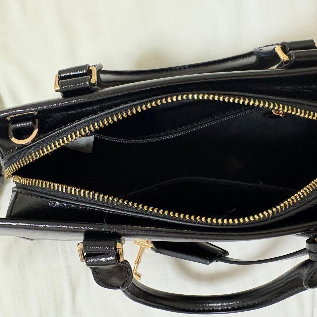 CHARLES & KEITH ミニケリートートバッグ 黒