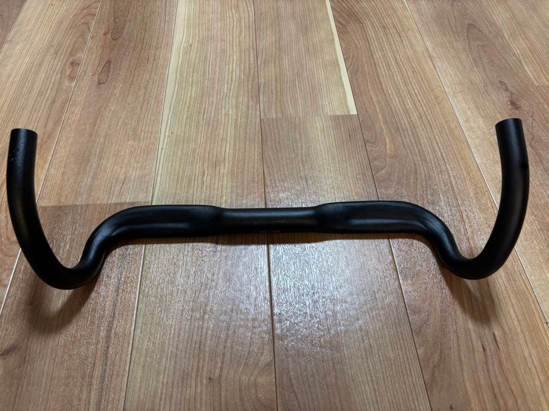 キャノンデール　アルミ　ドロップハンドル