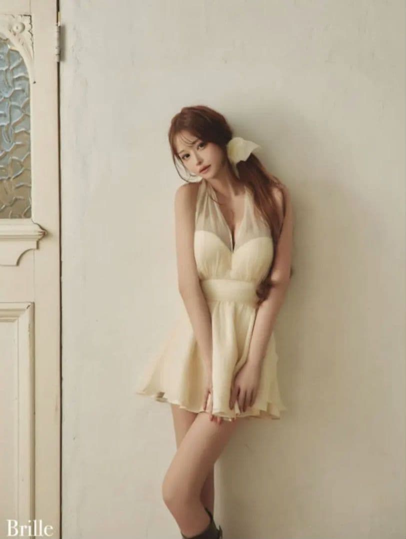 み*こ様 534Brille アイボリーホルタードレス Sサイズ