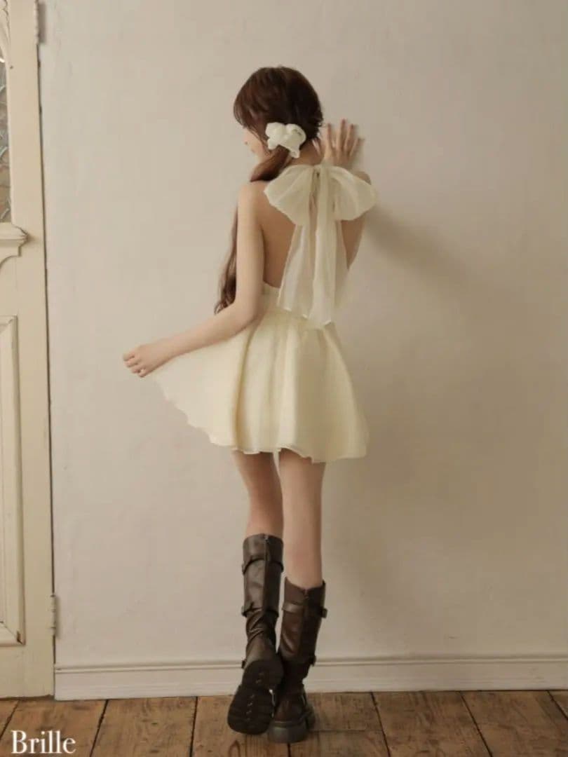 み*こ様 534Brille アイボリーホルタードレス Sサイズ