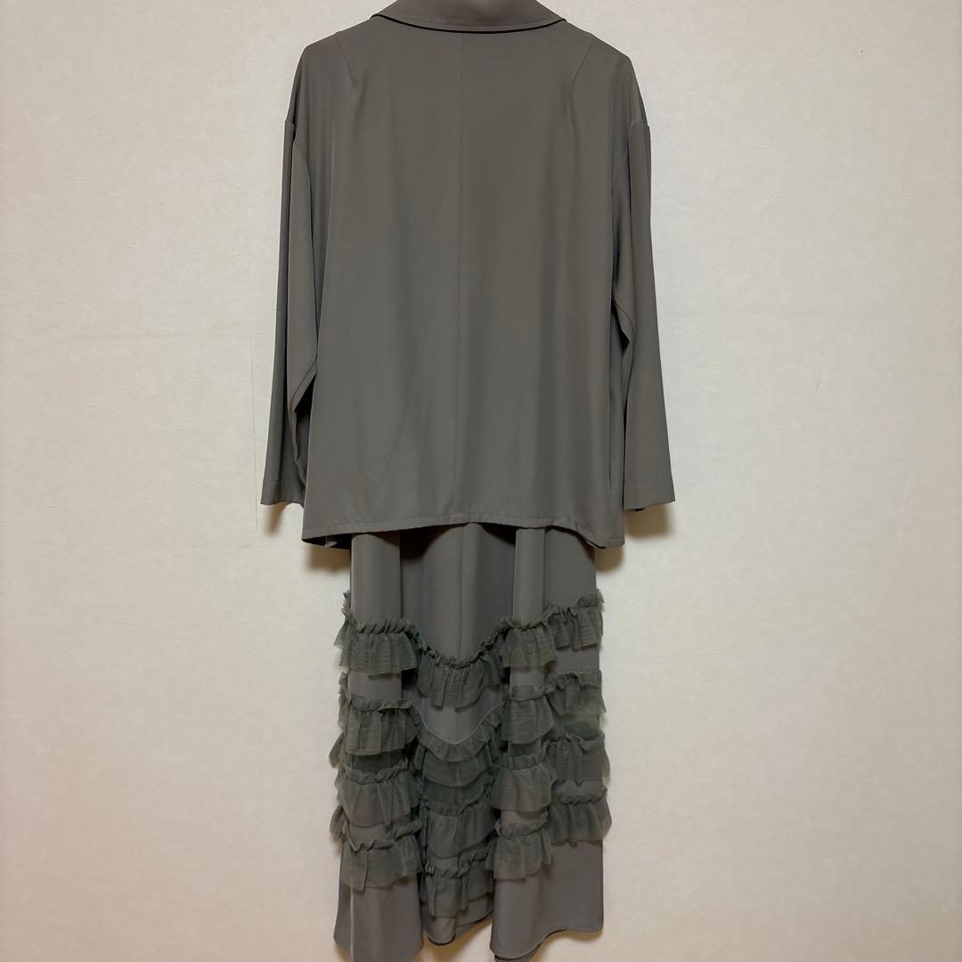 美品‼️et.UNiVER スーツ　セットアップ　オケージョンドレス　S 結婚式