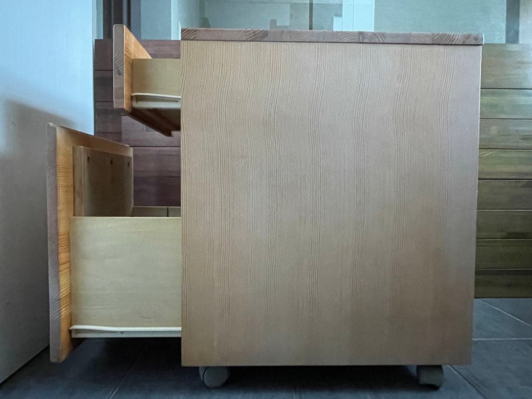 ■Muji/無印良品 天然木 無垢材 デスク/机 + デスクワゴン/キャビネット