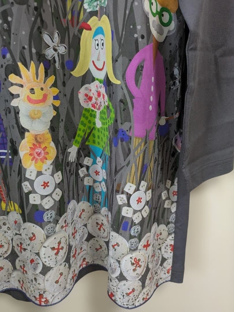 専用 お値下げ！新品オレボレブラ♥️ぶたさんカラフルボタンとお花可愛いチュニック