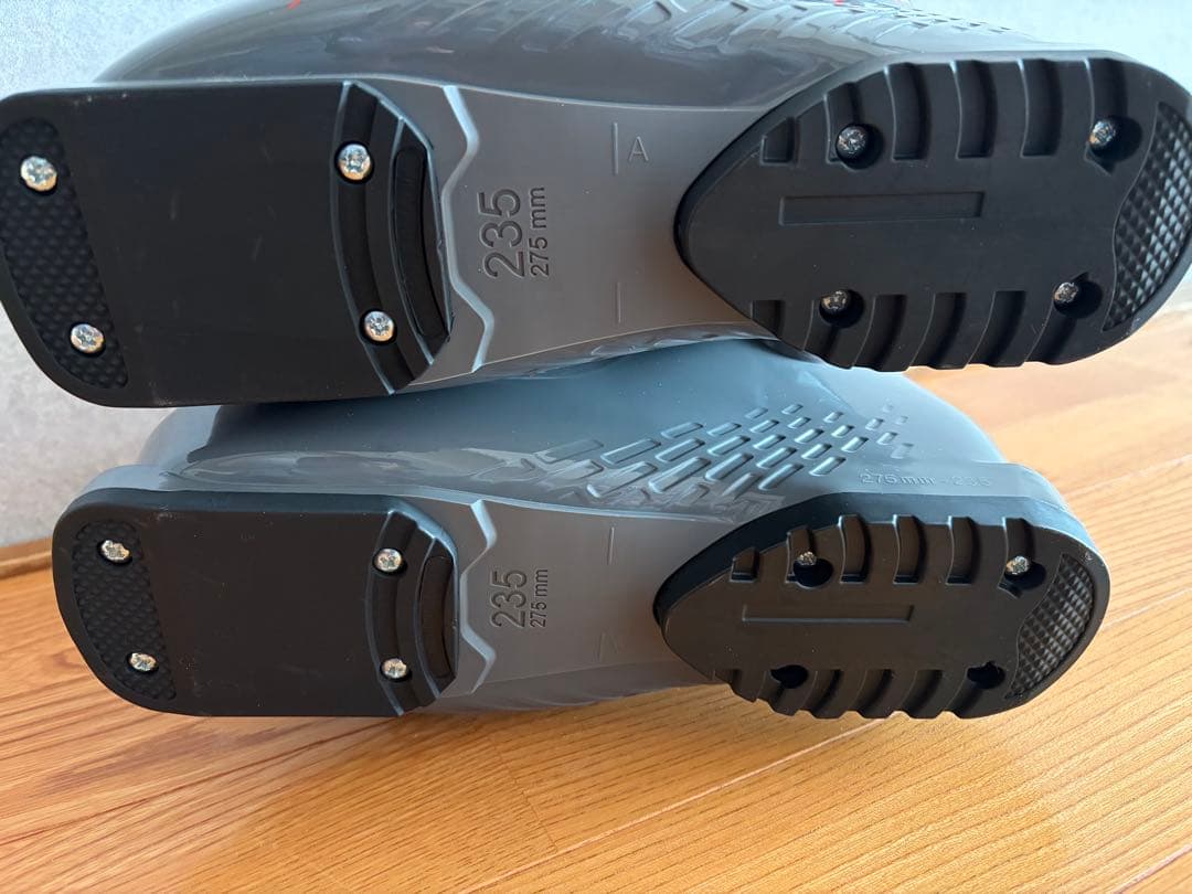 【新品】ROSSIGNOL ロシニョール HERO J4 スキー　ブーツ　23㎝