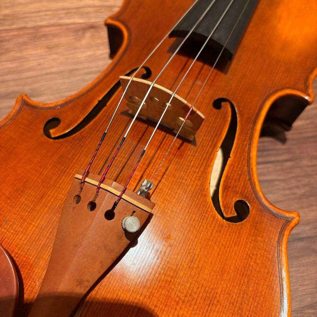 バイオリン　個人作家　Simansa Olsen